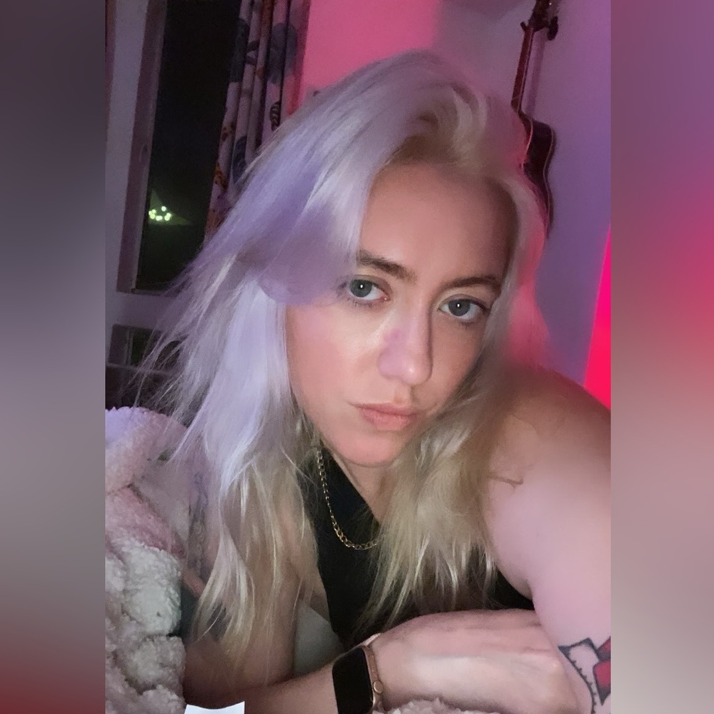 Meet your Posher, Lauren